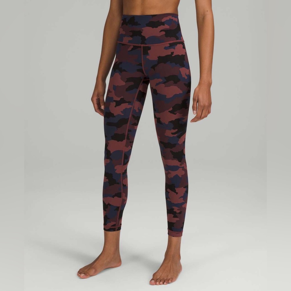 Lululemon Wunder Under High-Rise Tight 25" in Camo Smoky Red Night Sea Multi 4